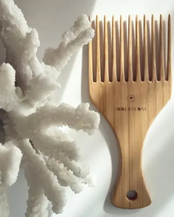 Innersense Bamboo Comb Hos Frisøren   Baronen