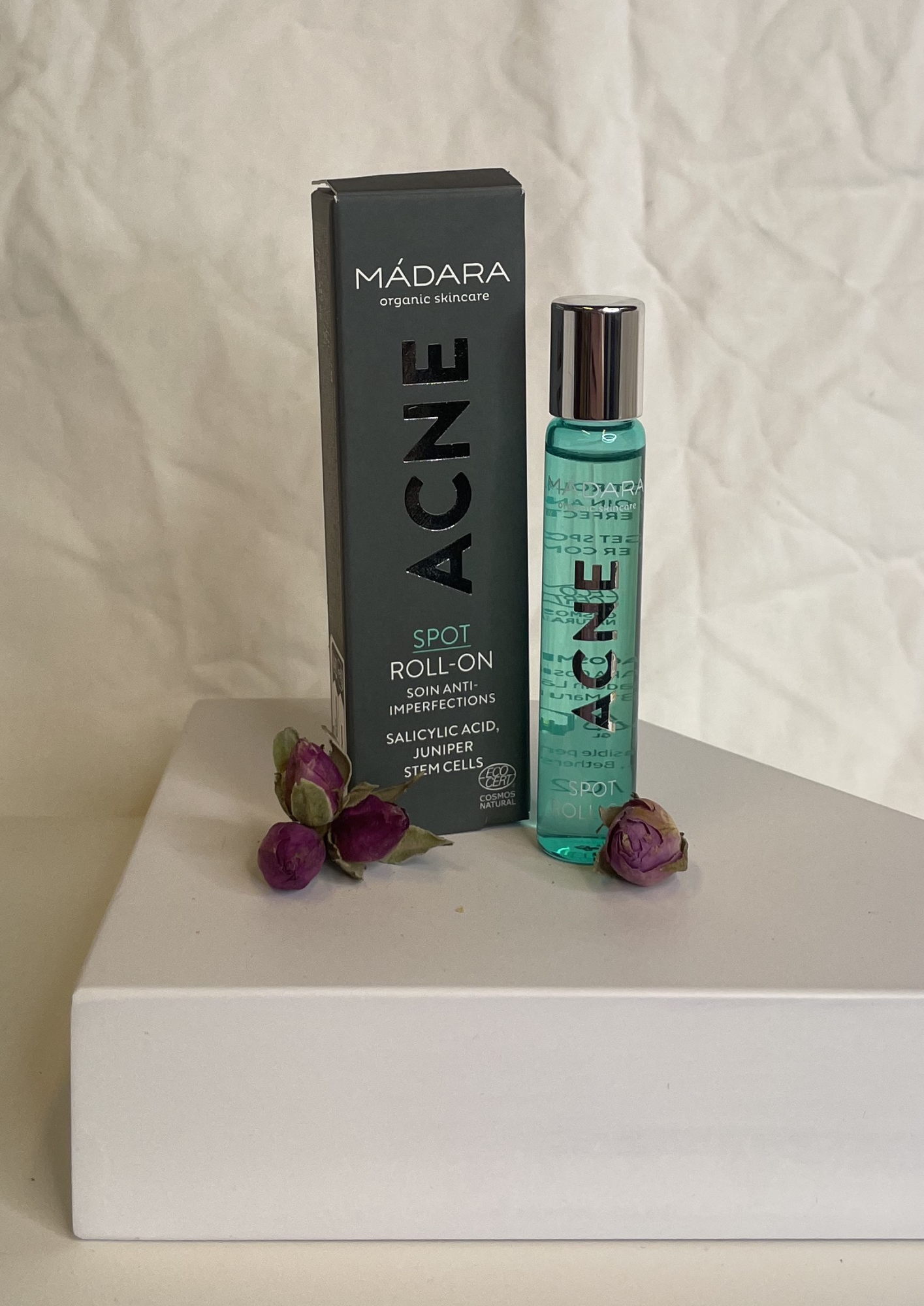 Madara Acne Spot Roll-on