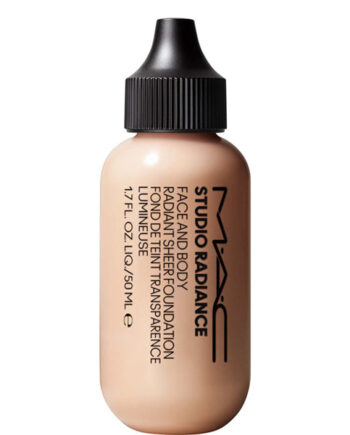 Mac Studio Radiance Face And Body Foundation W2  50 Ml